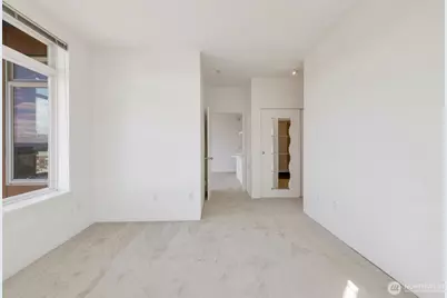 2414 1st Avenue #617, Seattle, WA 98121 - Photo 14
