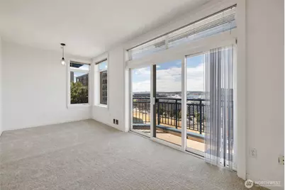 2414 1st Avenue #617, Seattle, WA 98121 - Photo 4