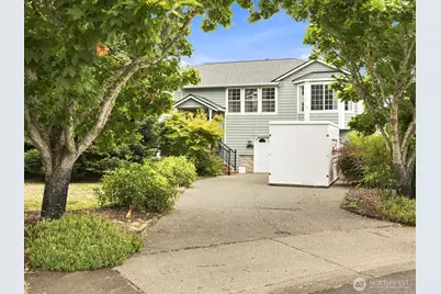 206 Orting Avenue NW, Orting, WA 98360 - Photo 1