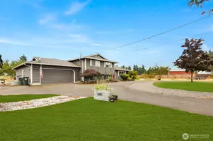 9434 Bridge Rd SE, Yelm, WA 98597 - Photo 36