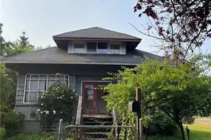 906 Maple St, Hoquiam, WA 98550 - Photo 1
