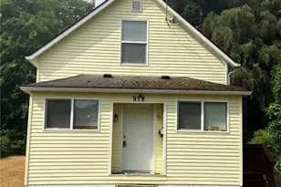 918 W Marion St, Aberdeen, WA 98520 - Photo 2