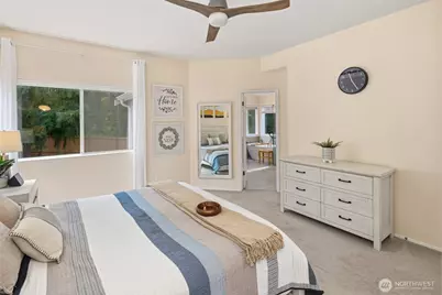 4210 258th Avenue SE, Sammamish, WA 98029 - Photo 16