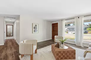 9925 NE 204th Pl, Bothell, WA 98011 - Photo 8