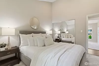 9925 NE 204th Place, Bothell, WA 98011 - Photo 22