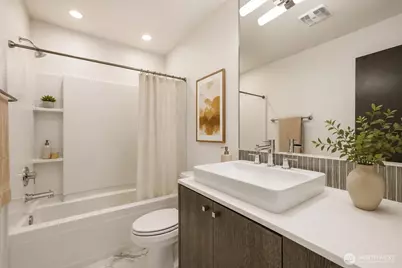 4767 35th Avenue S, Seattle, WA 98118 - Photo 32