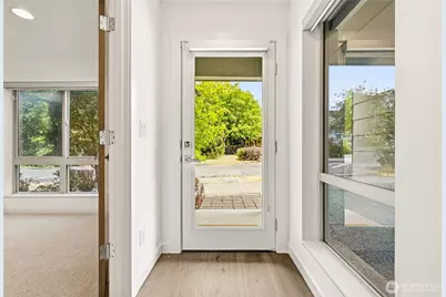 4767 35th Avenue S, Seattle, WA 98118 - Photo 8