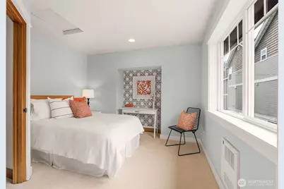 9121 23rd Avenue NE, Seattle, WA 98115 - Photo 14
