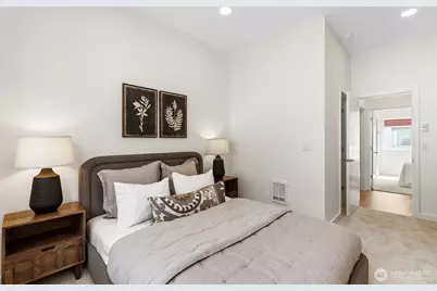 12524 15th Avenue NE #B, Seattle, WA 98125 - Photo 16