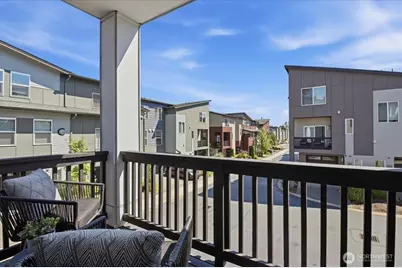 3311 156th Street SW #E8, Lynnwood, WA 98087 - Photo 8