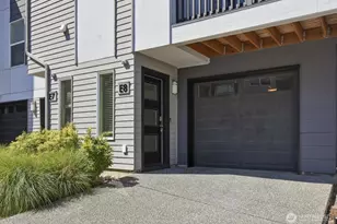 3311 156th St SW, Lynnwood, WA 98087 - Photo 2