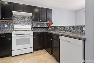 355 Stonewood Pl, Bremerton, WA 98310 - Photo 12