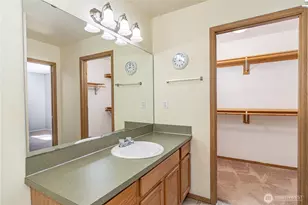 355 Stonewood Pl, Bremerton, WA 98310 - Photo 18