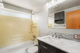 842 SW 126th St, Seattle, WA 98146 - Photo 14