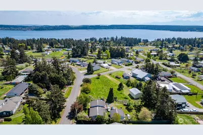 941 Diane Avenue, Oak Harbor, WA 98277 - Photo 14
