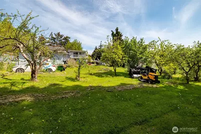 941 Diane Avenue, Oak Harbor, WA 98277 - Photo 8