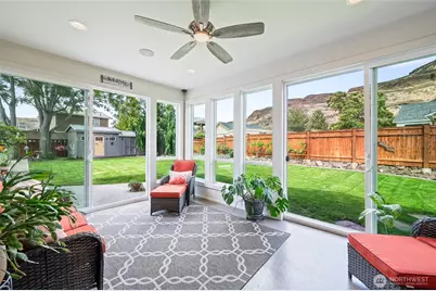 825 Hunter Avenue SW, Quincy, WA 98848 - Photo 18