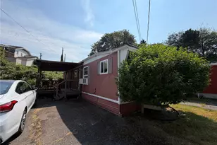 105 E Cox Ave, Arlington, WA 98223 - Photo 2