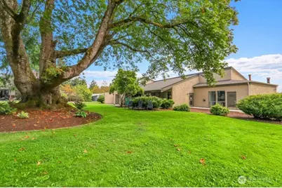 18425 NE 95th Street #218, Redmond, WA 90852 - Photo 14