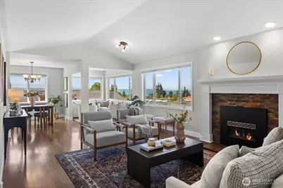 633 Main Street #202, Edmonds, WA 98020 - Photo 4