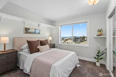 633 Main Street #202, Edmonds, WA 98020 - Photo 24