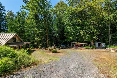 9075 Upper Frost Creek Road, Maple Falls, WA 98266 - Photo 18