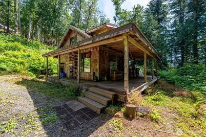 9075 Upper Frost Creek Road, Maple Falls, WA 98266 - Photo 4