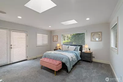 8723 Talbot Road, Edmonds, WA 98026 - Photo 32