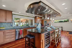 8723 Talbot Rd, Edmonds, WA 98026 - Photo 14