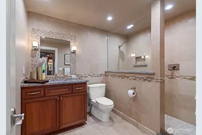 8723 Talbot Road, Edmonds, WA 98026 - Photo 34