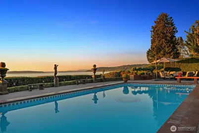 8723 Talbot Road, Edmonds, WA 98026 - Photo 8