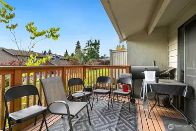 19205 40th Avenue W #B5, Lynnwood, WA 98036 - Photo 12
