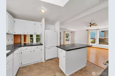 17235 119th Avenue NE, Bothell, WA 98011 - Photo 6