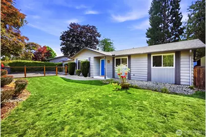 6208 Sycamore Place, Everett, WA 98203 - Photo 2