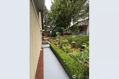 24855 145th Lane SE, Kent, WA 98042 - Photo 28