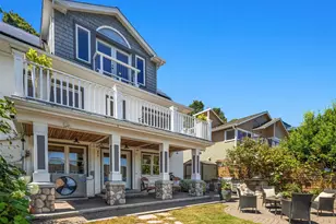11754 Riviera Pl NE, Seattle, WA 98125 - Photo 32