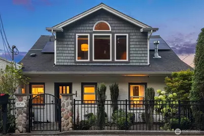 11754 Riviera Place NE, Seattle, WA 98125 - Photo 2