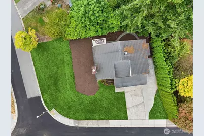 21006 NE 18th Place, Sammamish, WA 98074 - Photo 28