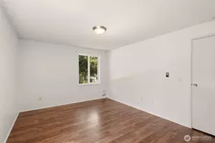 4601 Grandview Dr W, University Place, WA 98466 - Photo 14