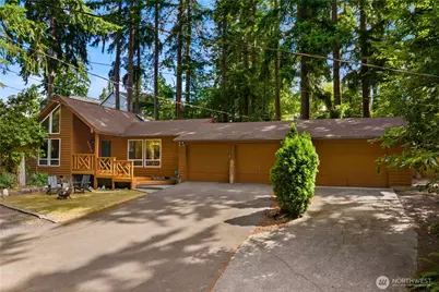 23417 Edmonds Way, Edmonds, WA 98026 - Photo 2