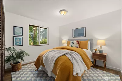 23417 Edmonds Way, Edmonds, WA 98026 - Photo 12