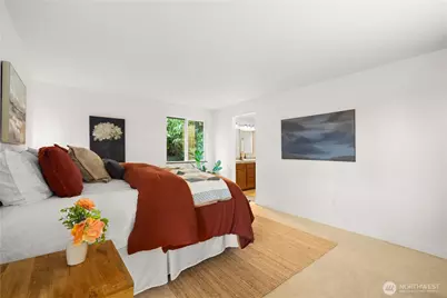 23417 Edmonds Way, Edmonds, WA 98026 - Photo 18