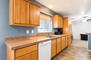163 Blue Heron Dr, Longview, WA 98632 - Photo 10