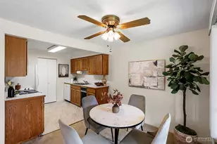 7308 N Skyview Ln, Tacoma, WA 98406 - Photo 8