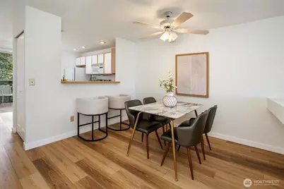 604 122nd Avenue NE #3, Bellevue, WA 98005 - Photo 8