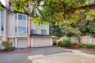 604 122nd Avenue NE #3, Bellevue, WA 98005 - Photo 2
