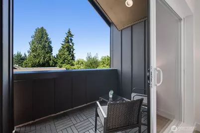 726 N 89th Street #B, Seattle, WA 98103 - Photo 30