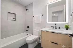 726 N 89th St, Seattle, WA 98103 - Photo 16