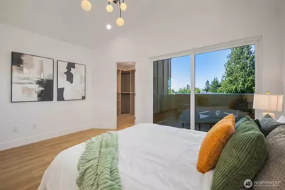726 N 89th Street #B, Seattle, WA 98103 - Photo 18