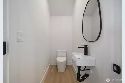 726 N 89th Street #B, Seattle, WA 98103 - Photo 12